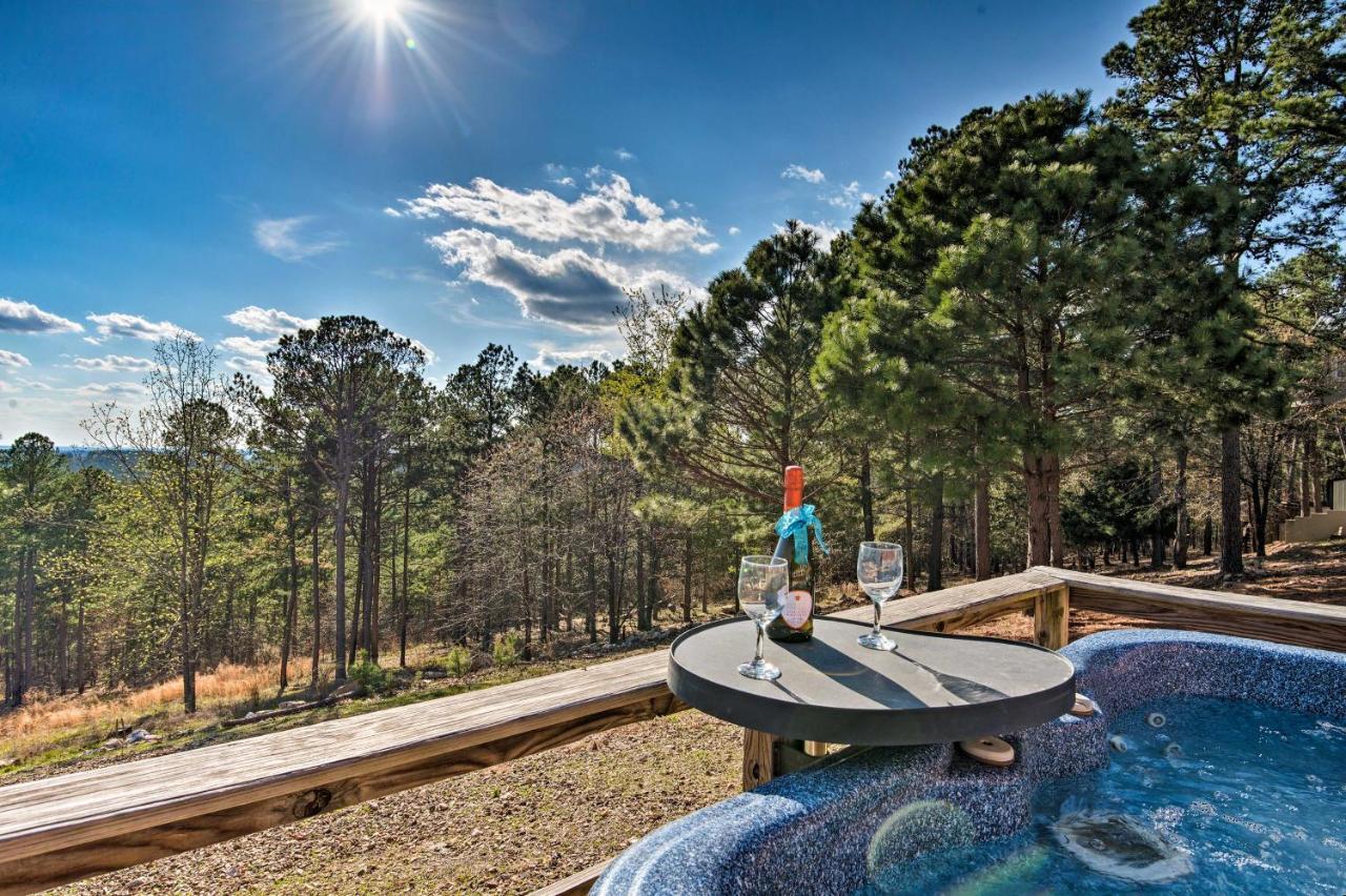 Broken Bow Mountaintop Home With Hot Tub! Exterior photo