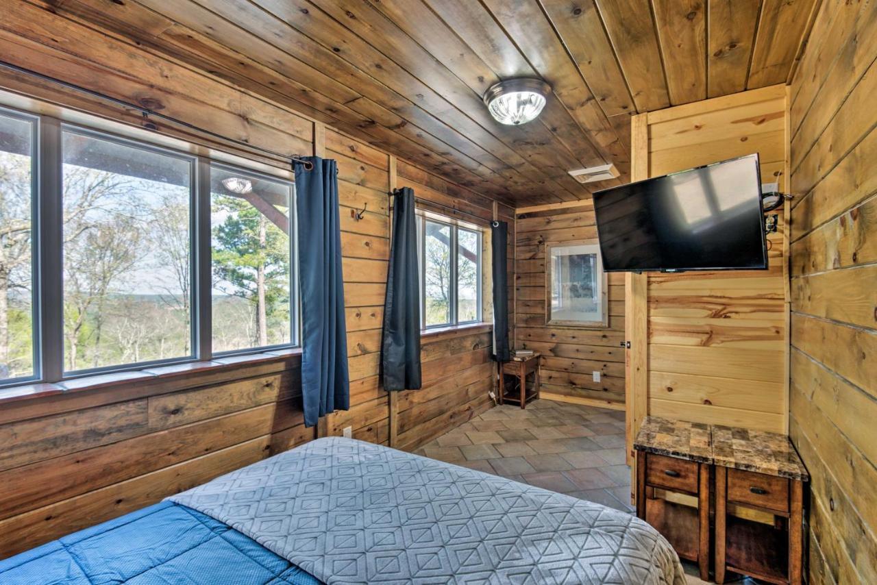 Broken Bow Mountaintop Home With Hot Tub! Exterior photo